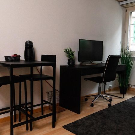 Citycenter Apartment With Parking Luzern Buitenkant foto